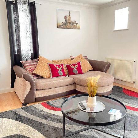 Eldridge Court Apartment Dagenham Luaran gambar