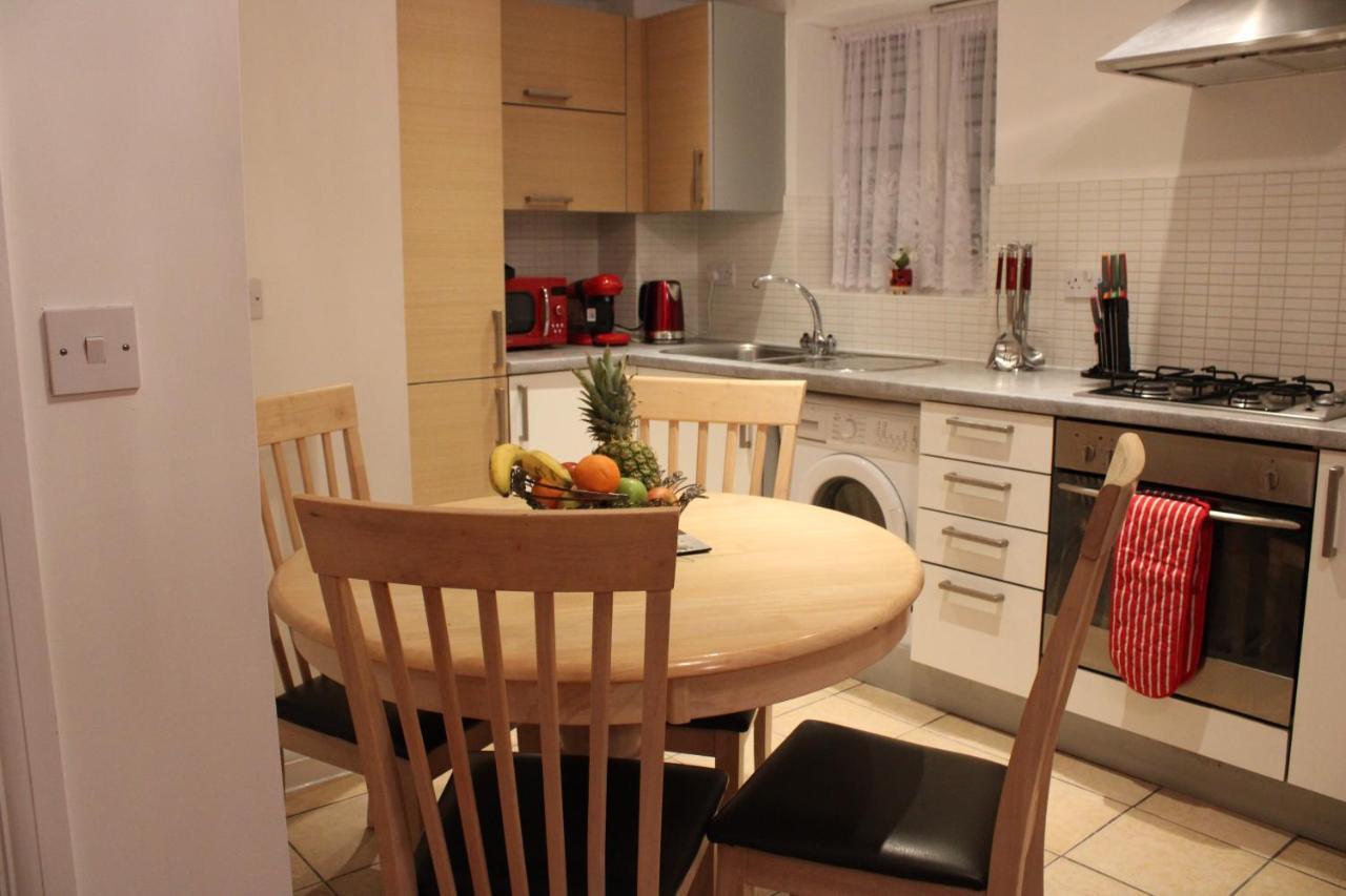Eldridge Court Apartment Dagenham Luaran gambar